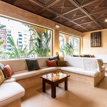 מלון Casablanca Unique 4*