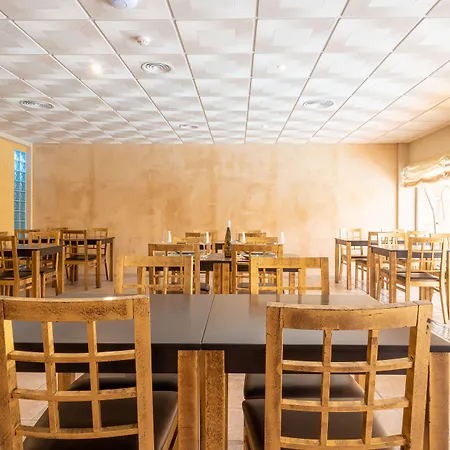 מלון Casablanca Unique 4*